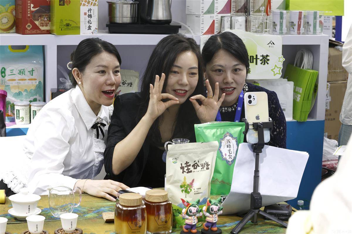 百老汇线上游戏